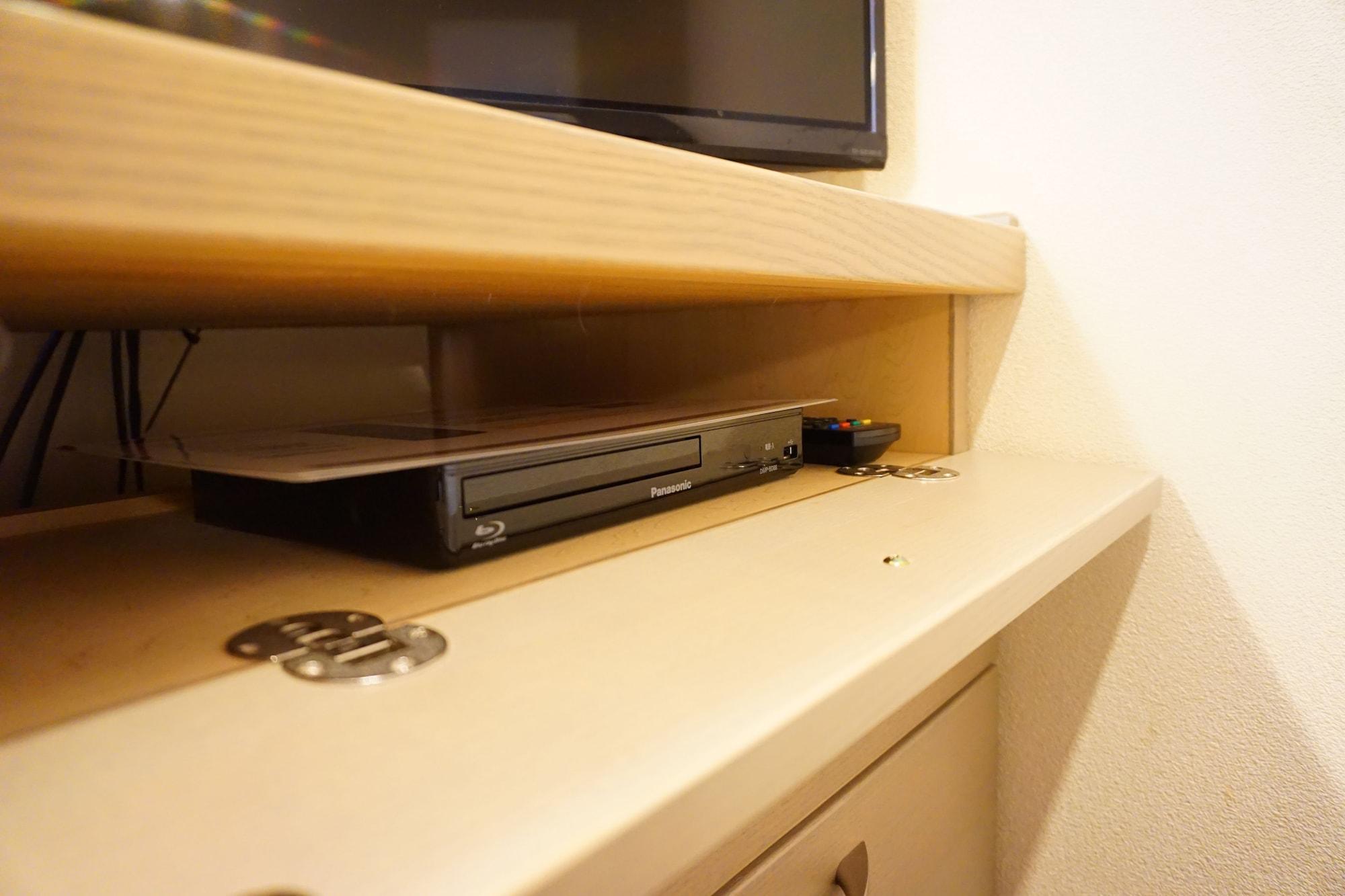 فندق نيكو فوكوكا المظهر الخارجي الصورة A DVD player