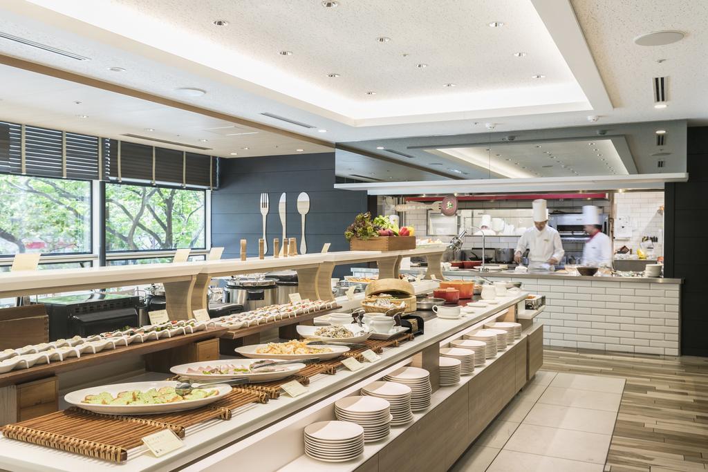 فندق نيكو فوكوكا المظهر الخارجي الصورة A buffet at a hotel
