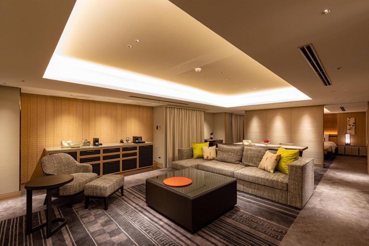 فندق نيكو فوكوكا المظهر الخارجي الصورة A suite at the hotel